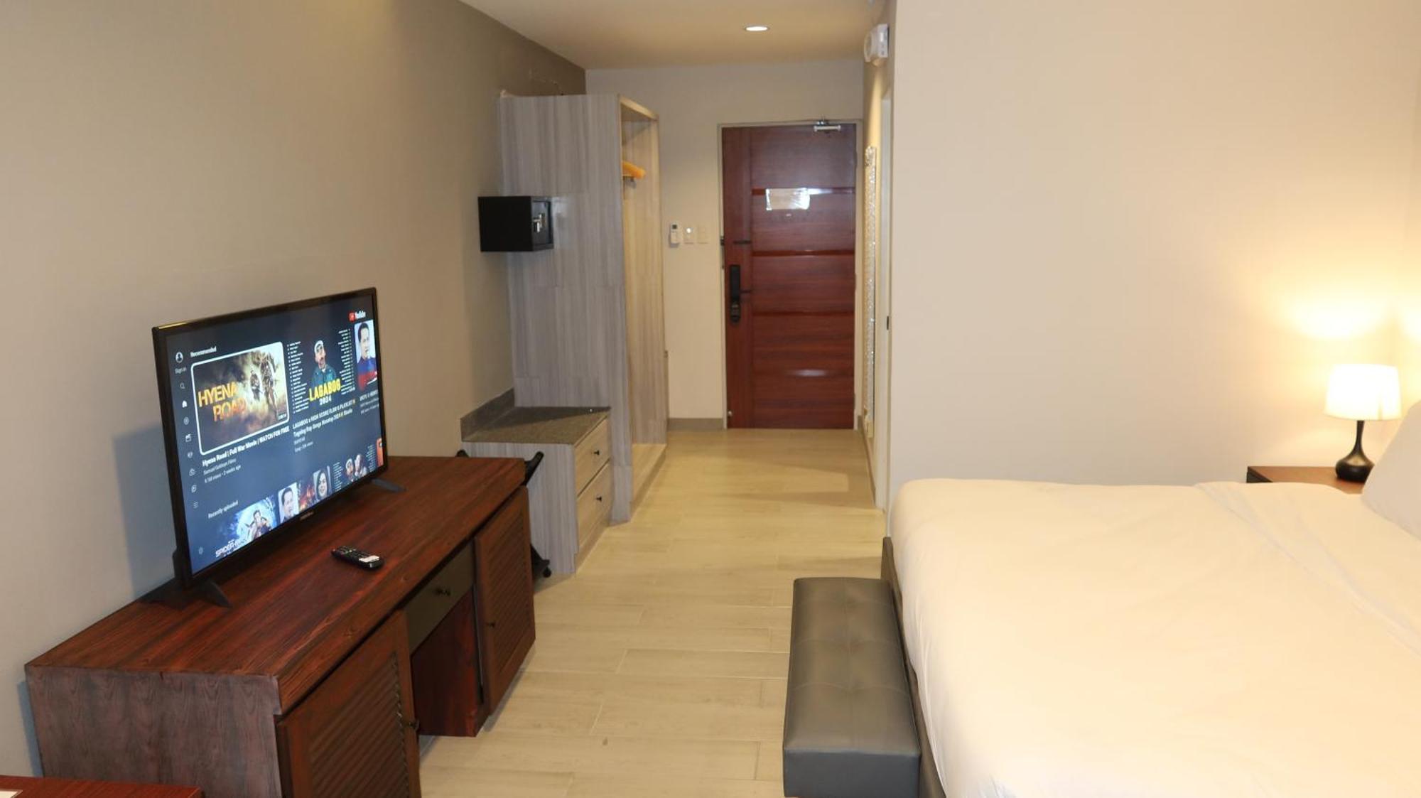 Centennial Inn Kawit 외부 사진